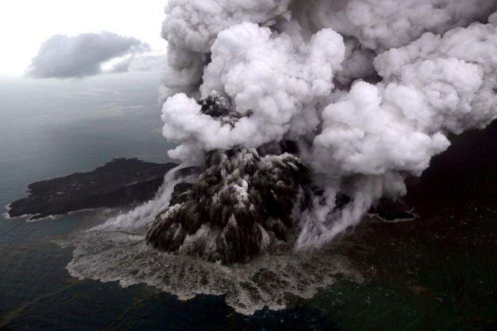 An undersea landslide on the Anak Krakatau volcano caused the tsunami.