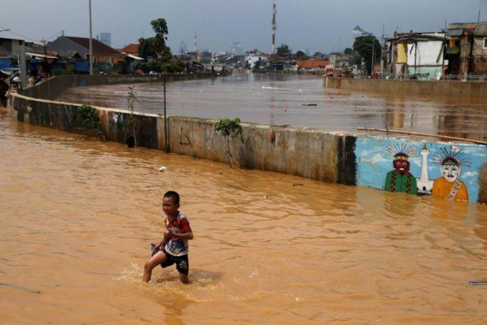 6,500 people had been displaced by floods.