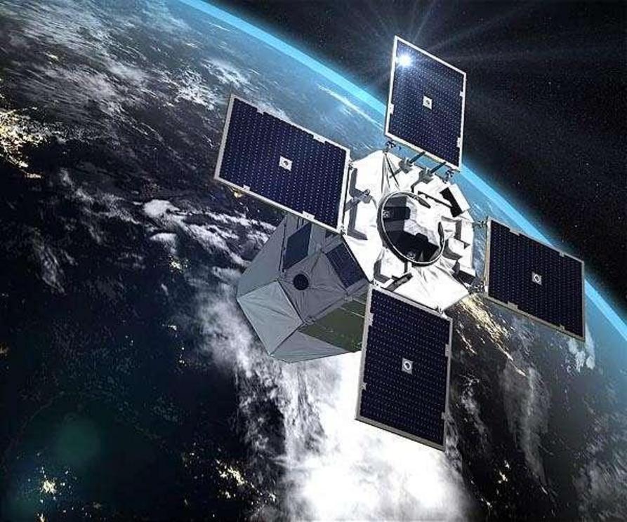 CSO-1 is the first satellite of the Optical Space Component (CSO - Composante Spatiale Optique) program, comprising a constellation of three new-generation satellites for the French Ministry of Defense. They will carry out two different missions: reconnai