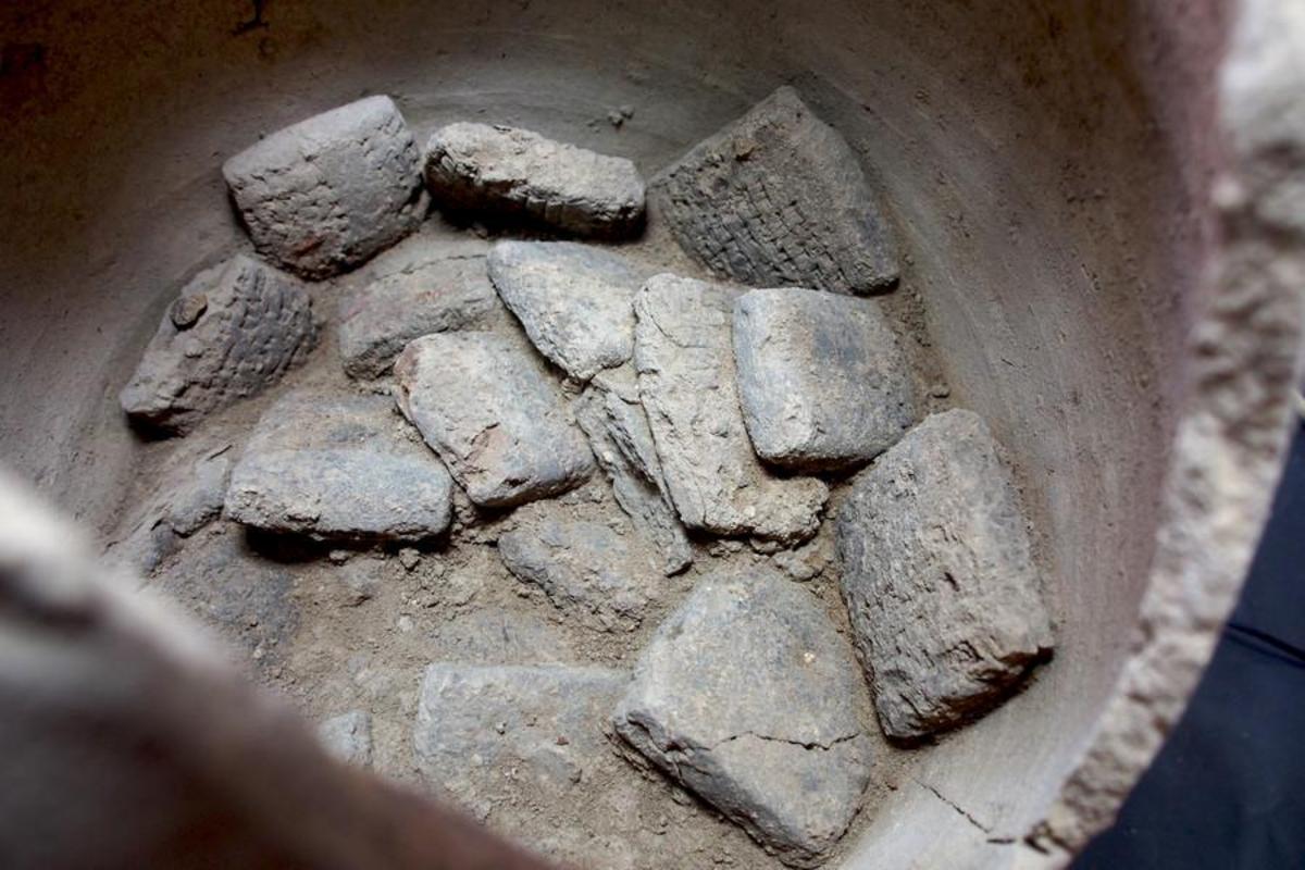 Глина в древности. Артефакты Ирака древние. Ирак археологи.