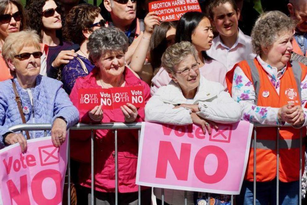 Photo: Some in the No campaign fear Facebook's ban on foreign ads will hurt them more than the Yes campaign. (ABC News: David Sciasci)