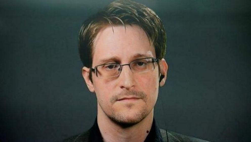 Edward Snowden currently has political asylum in Russia. | Photo: Reuters