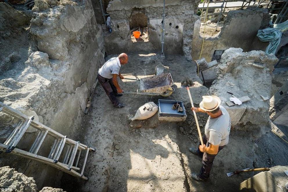 The house was already partly excavated between the 18th and 19th centuries but archaeologists have uncovered yet more frescoes and ornate remains that give us an insight into everyday life