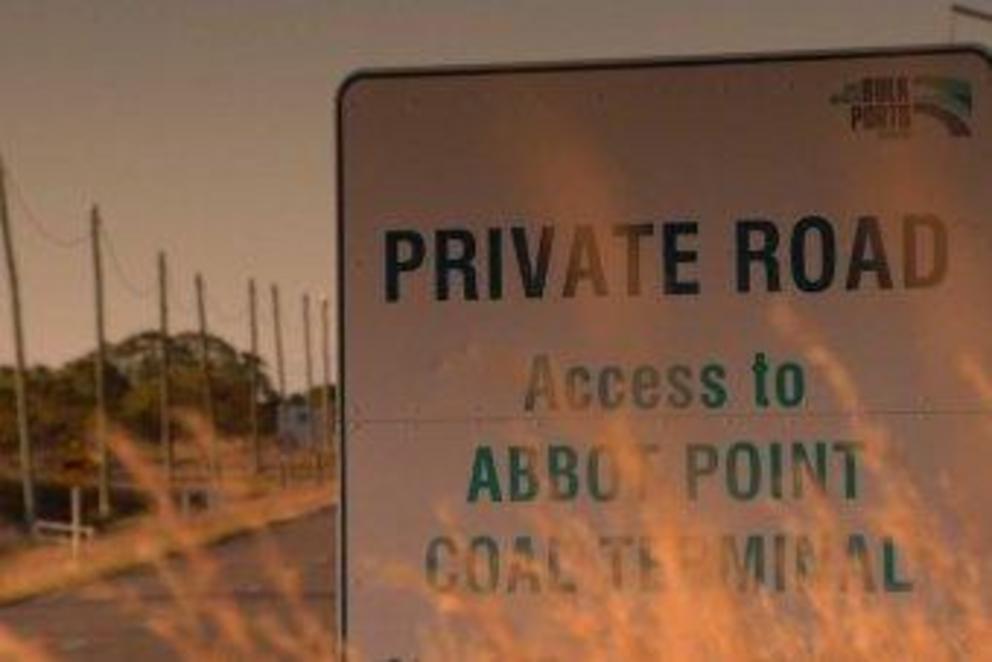 Photo: Documents obtained under freedom of information laws reveal details about the Abbot Point reef spill. (Four Corners: Stephen Long) 