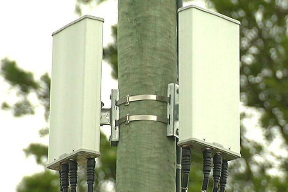 Photo: The small cell boxes that have begun popping up in Sydney. (ABC News) 