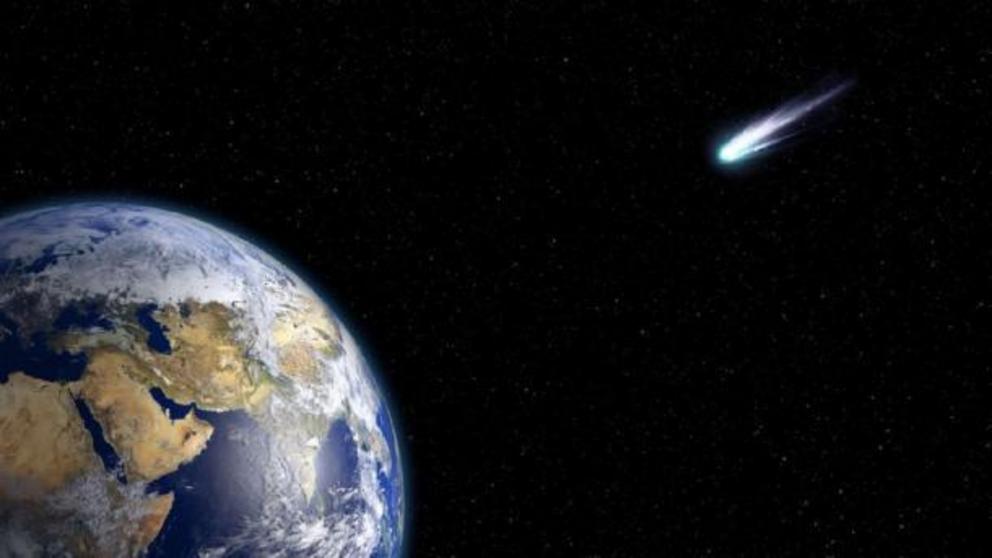 A large enough comet could cause a cataclysm on Earth.