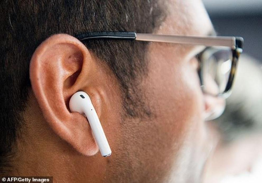 Radiowaves from Bluetooth AirPods may be carcinogenic, a group of 250 international scientists warned in a petition against minimally regulated wireless technology 