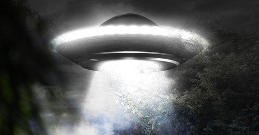 'Alien in my backyard: 'UFO community still believes — and science is ...