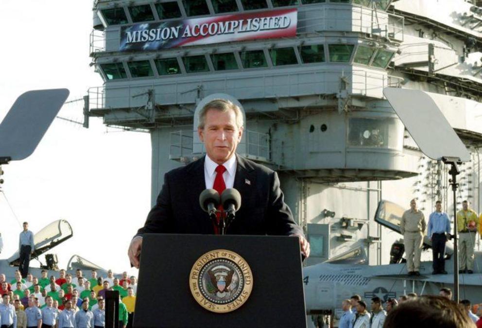 George W. Bush declares victory in Iraq War, USS Abraham Lincoln, San Diego, May 1, 2003)