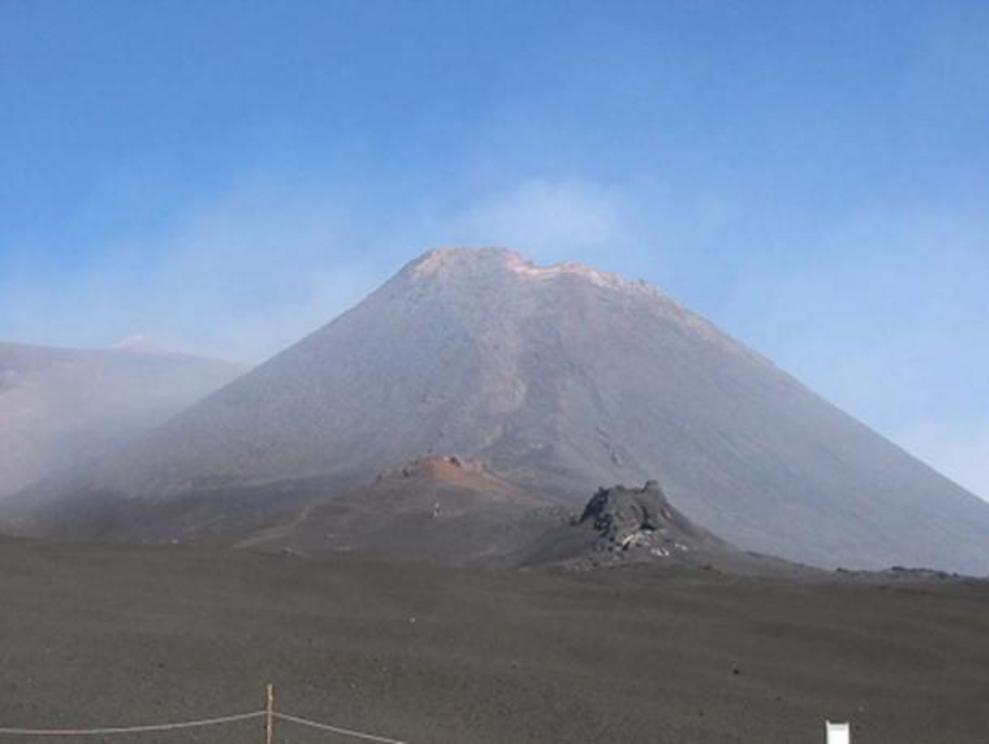 The Mount Etna avalanche sparked a tsunami.