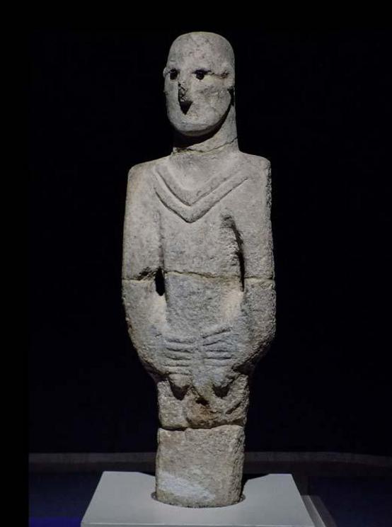 Balikli Göl otherwise known as Urfa Man is the oldest statue of natural size, well preserved in human history.