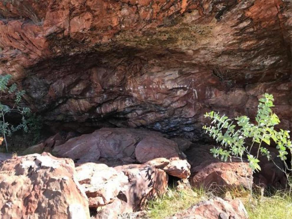 Yilbilinji Aboriginal rock art site in Limmen National Park.