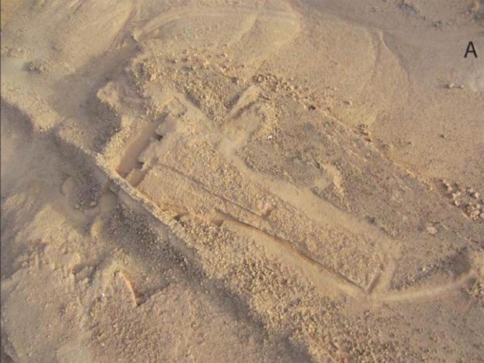 Aerial photograph of the ritual platform and niches at Dûmat al-Jandal in northern Saudi Arabia.