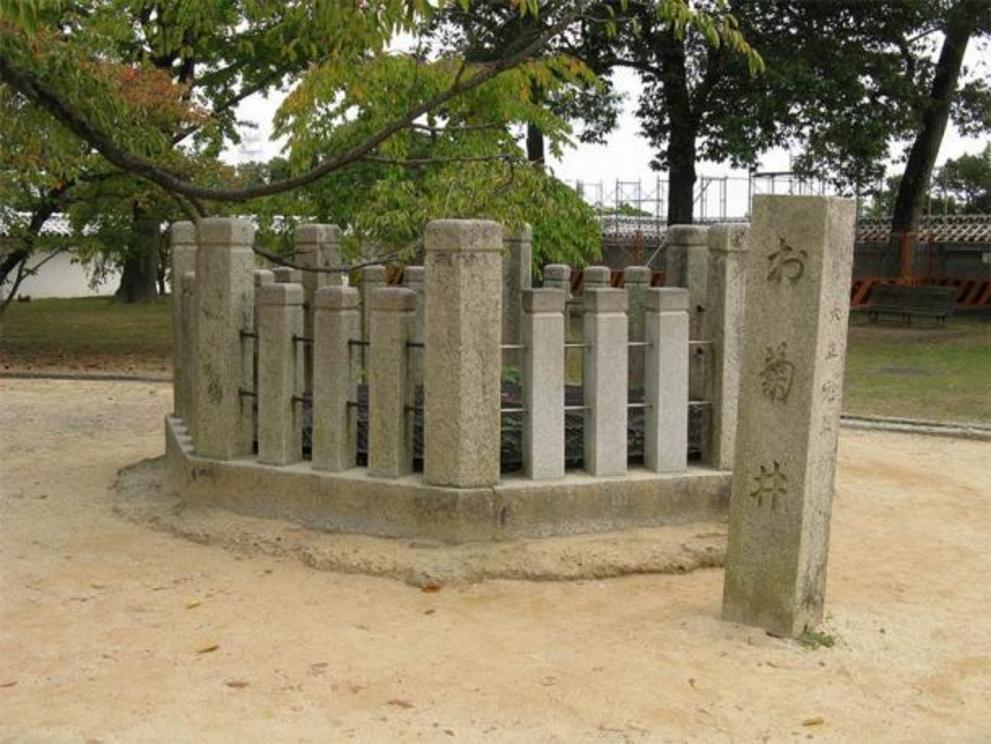 The “haunted” Okiku well at Himeji Castle