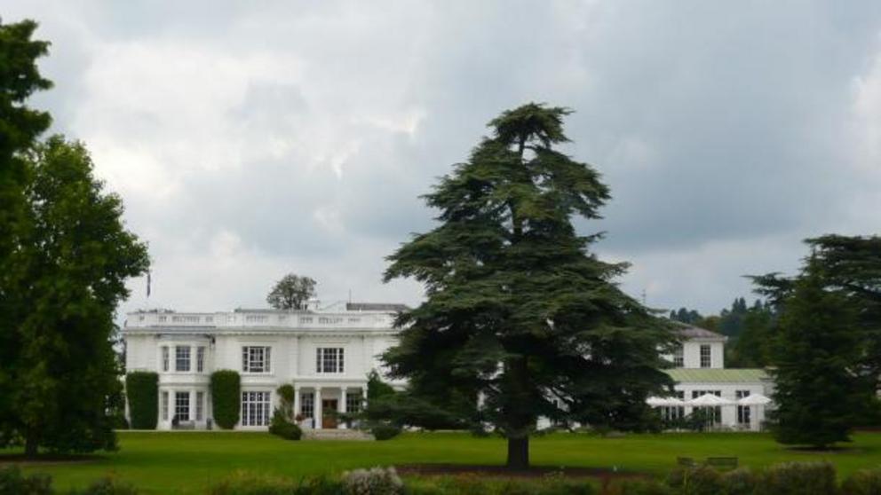 Margerie lived at Yewden Manor estate, now part of the Henley Business School.