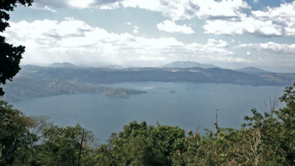 The Ilopango caldera as it appears today. (Image: Gerardo Aguirre-Díaz)