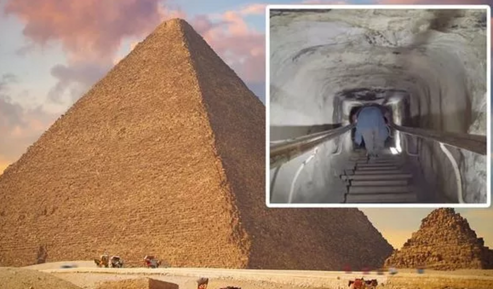 Egypt mystery: 'Strange door' found inside Great Pyramid explored by investigators Screen%20Shot%202021-01-11%20at%204.05.23%20pm-1610352414547