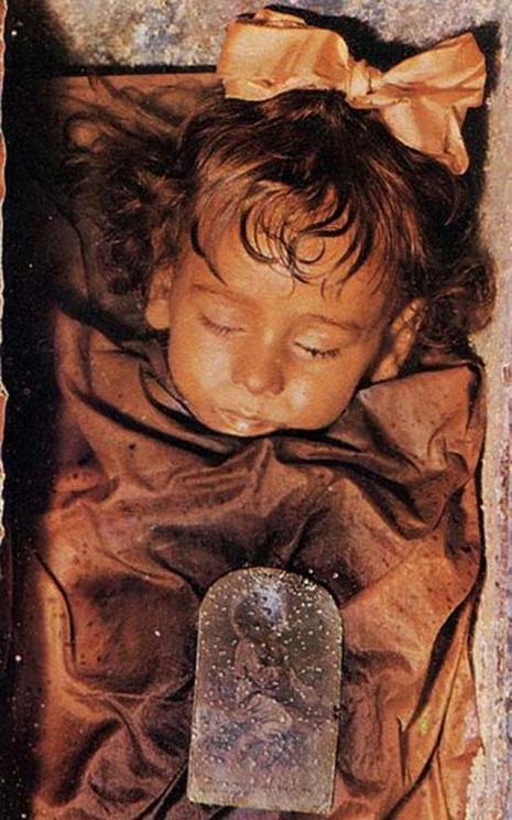Rosalia Lombardo, the “Sleeping Beauty” of the Capuchin Catacombs of Palermo.