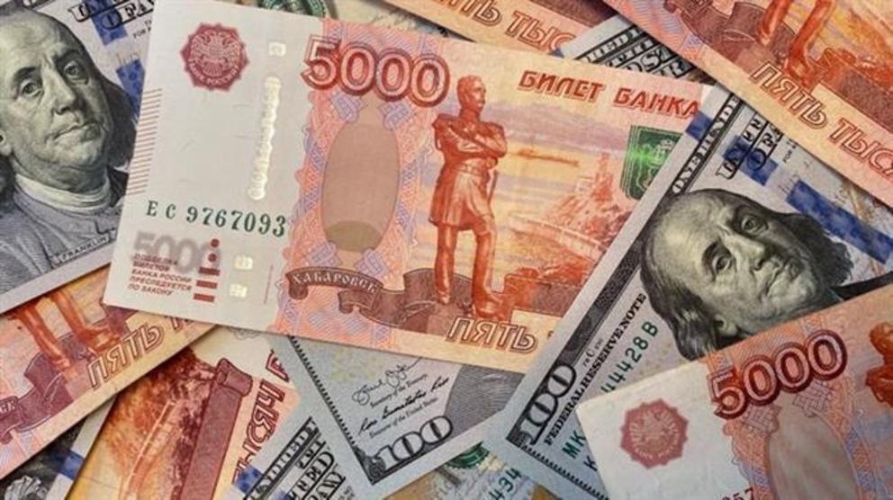 96 долларов в рублях. Иностранная валюта. Американская валюта. Валюта рубль. Доллар и евро.