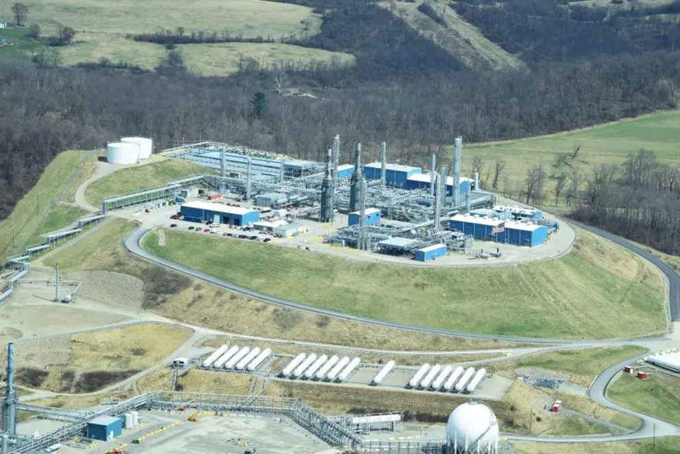 Aerial view of the Mark West natural gas processing plant in Washington County, Pennsylvania.