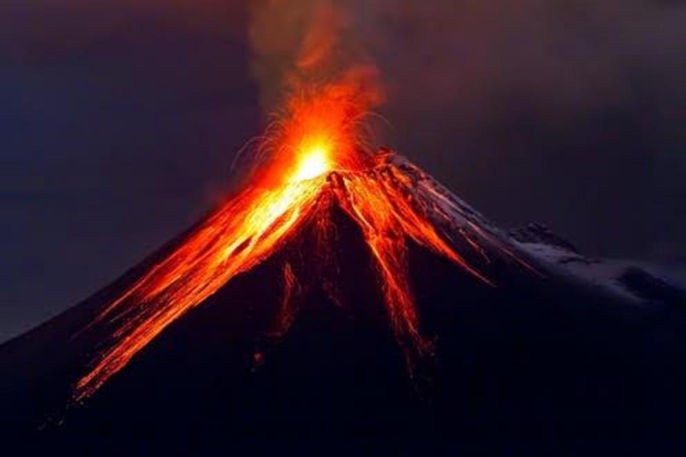 52 Volcanoes erupting now - and climbing - Nexus Newsfeed