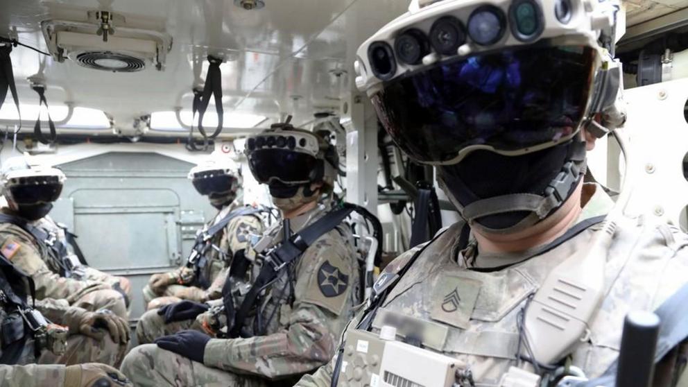 Soldiers wearing the Integrated Visual Augmentation System while mounted in a Stryker vehicle in Joint Base Lewis-McCord, Washignton, February 2021 © US Army / Courtney Bacon