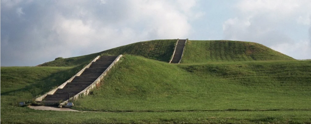 Cahokia Mounds State Historic Site. (Michael S. Lewis/Corbis Documentary/Getty Images)