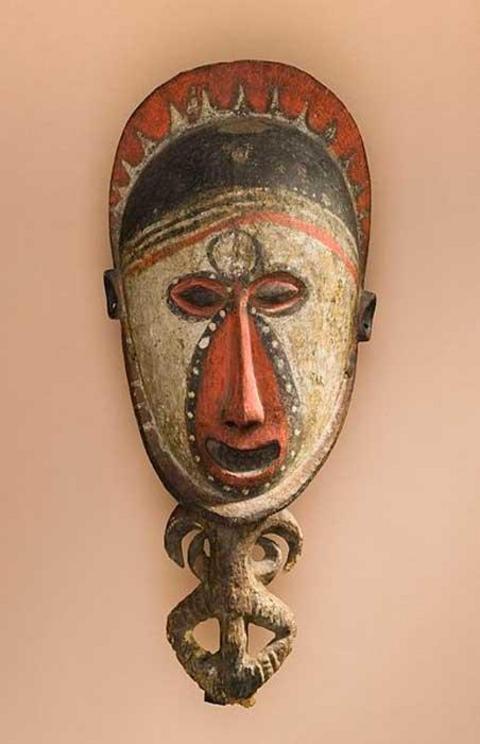 Spirit figure from Papua New Guinea, East Sepik Province, Southern Abelam or Boiken People, circa 1925.