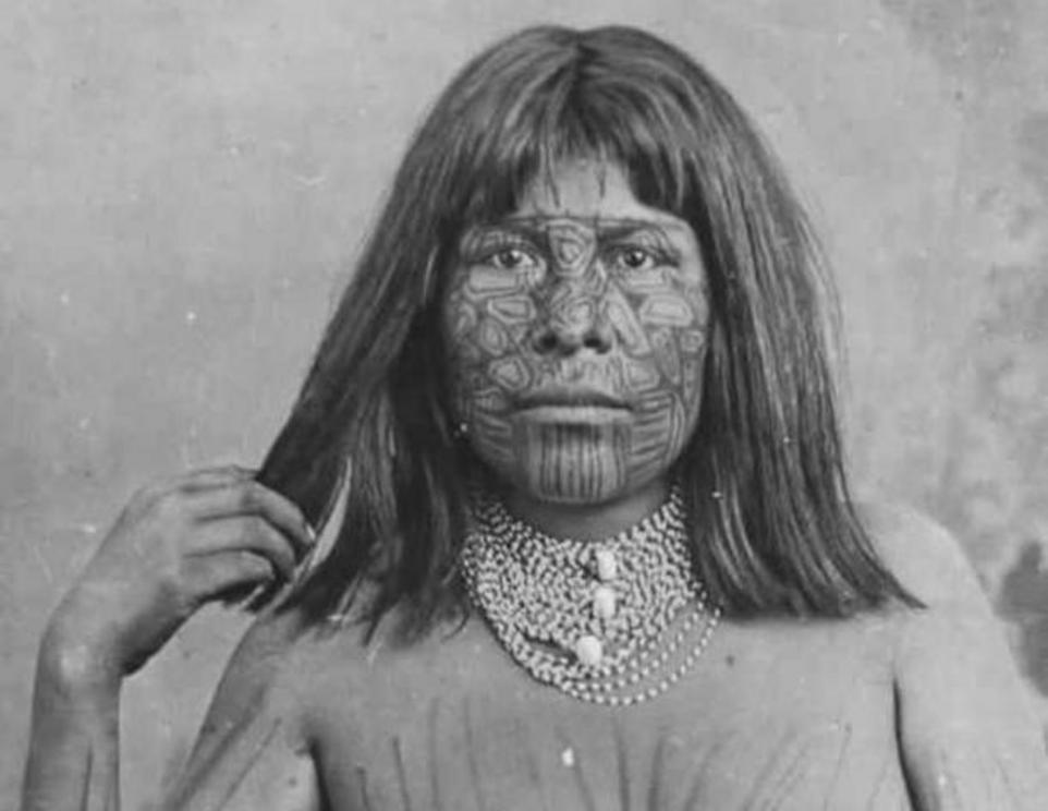 A photo of a Mohave Native American woman with tattoos from 1883 AD taken at Needles, California, USA.