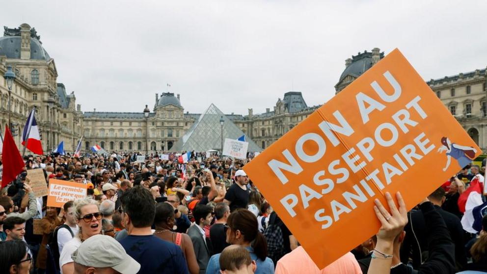 File photo: Protest against 'health pass' announced by French President Emmanuel Macron, July 17, 2021. ©  REUTERS/Pascal Rossignol