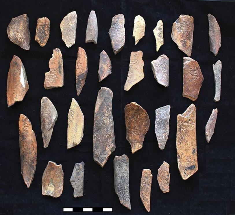 In a Siberian cave, a 60,000-year-old Neanderthal ‘Swiss Army Knife ...