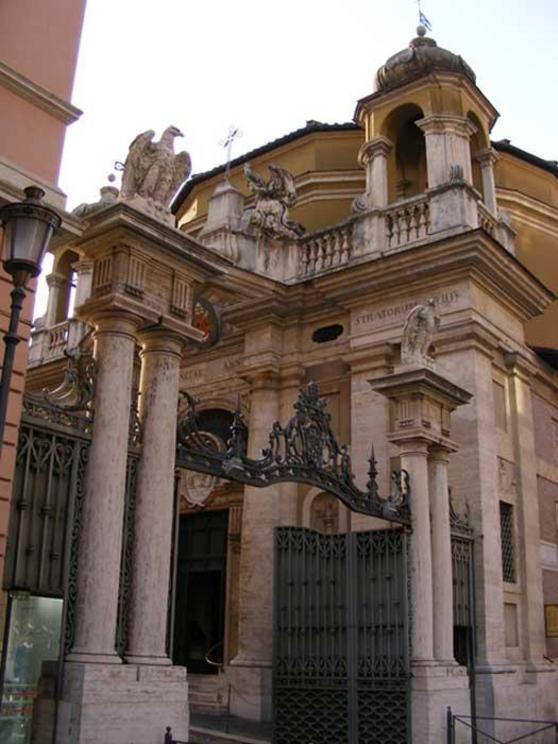 The Porta Sant Anna, where visitors must pass through to reach the archives.