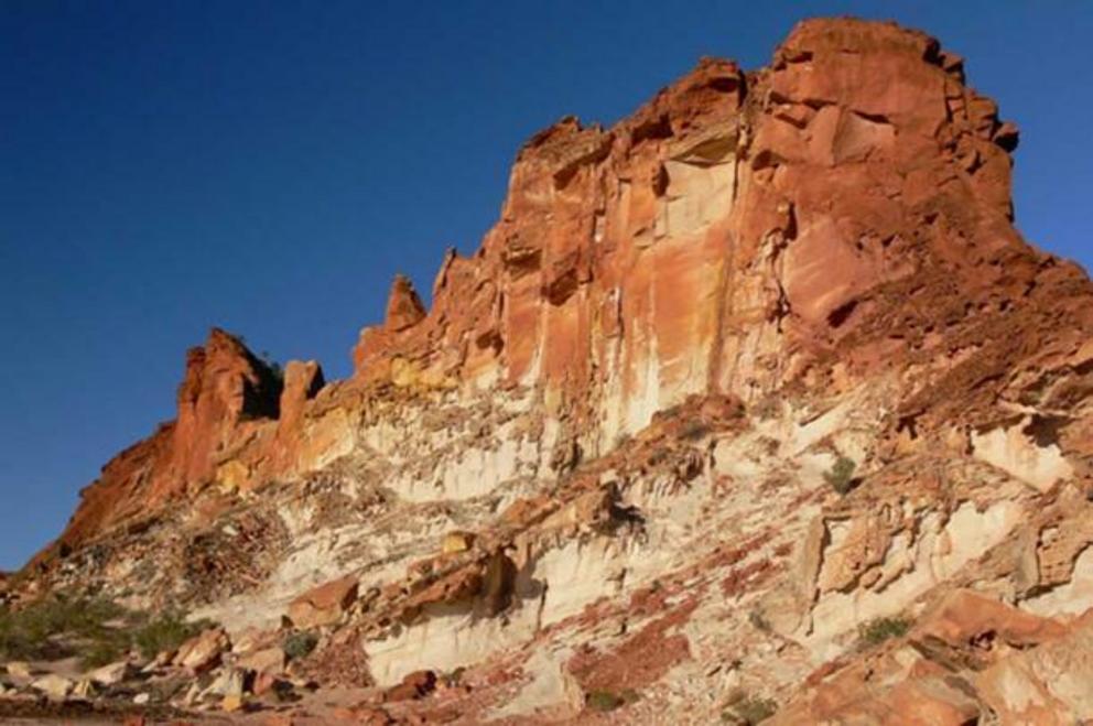 Rainbow Valley sandstone bluffs and cliffs - Northern Territory, Australian Outback.