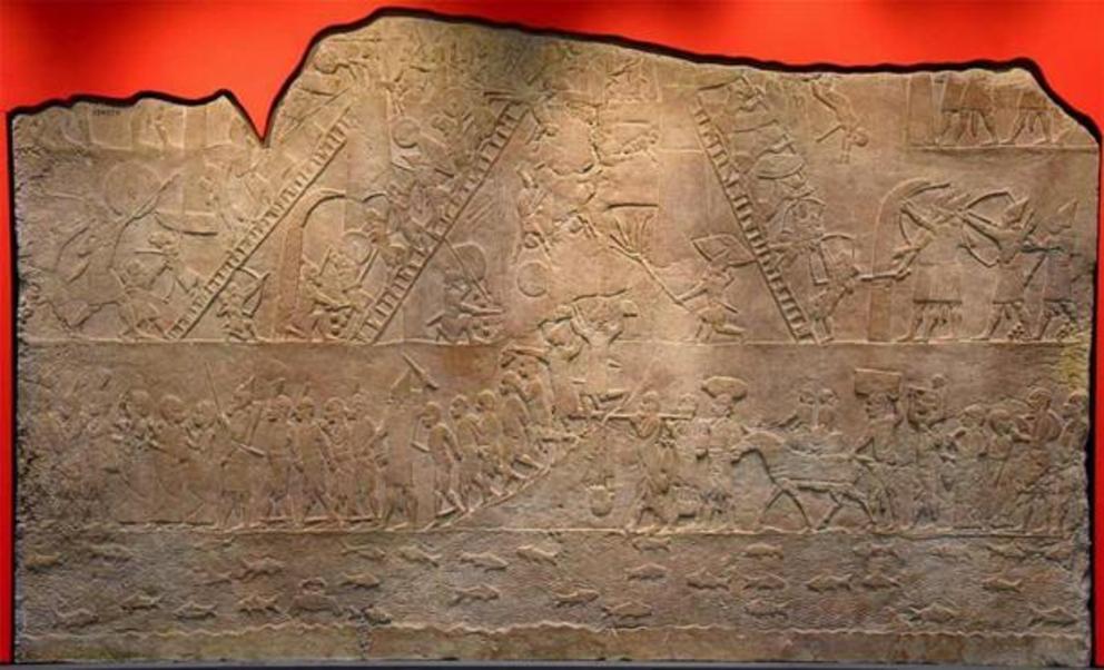 The Assyrian army attacking the Egyptian city of Memphis and commemorates the final victory of the Assyrian king Ashurbanipal II over the Egyptian king Taharqa in 667 BC. British Museum.