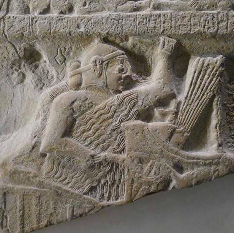 Eannatum, King of Lagash, riding a war chariot (detail of the  Stele of the Vultures ). His name 