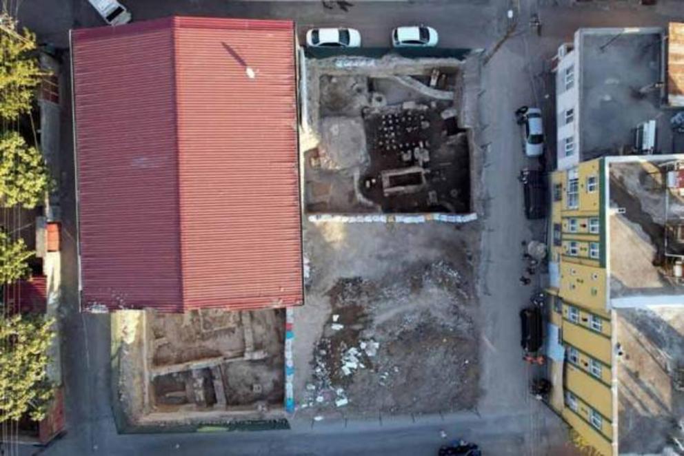 Aerial photo of the excavation area.