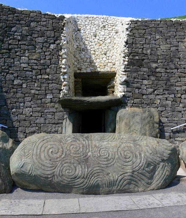 Newgrange entrance stone