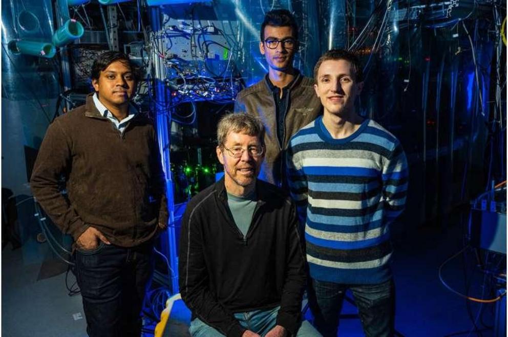 Rice physicists (from left) Ruwan Senaratne, Randy Hulet, Aashish Kafle and Danyel Cavazos built a quantum simulator to measure spin-charge separation, an effect where spin and charge, traits of indivisible particles called electrons, move through 1D wire