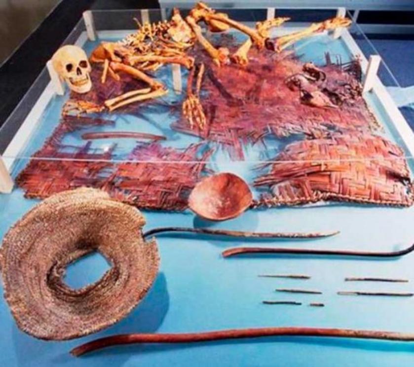 The Chalcolithic shepherd’s belongings, pictured here in a museum exhibit, were analyzed by 21st-century technology to create a highly-detailed microhistory of someone who lived in the Judean Desert nearly 6,000 years ago.