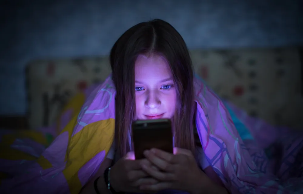 Excess Blue Light Exposure From Screens Can Trigger Early Puberty In ...