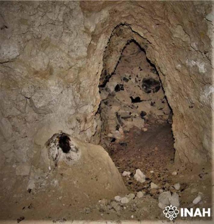 Inside one of the more than 500 pre-Hispanic obsidian mine shafts recently discovered in the Sierra de las Navajas mountainous area of Central Mexico, 31 miles (49.88 kilometers) northeast of the ancient city of Teotihuacan.