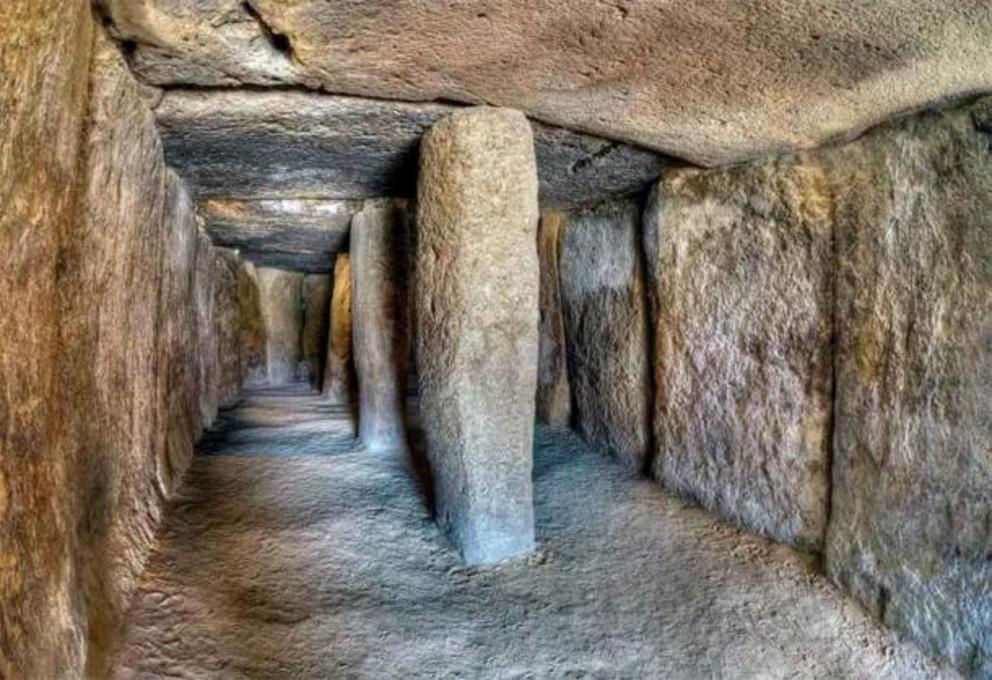 Interior of the Menga dolmen is 5 meters (16.40 ft) wide and 3 meters (9.84 ft) high, and has a creative design, aligned with mountains.