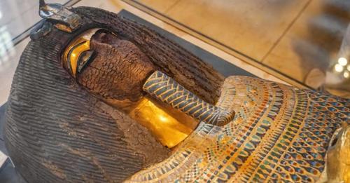 The Fascinating Story Behind Ancient Egypt’s Golden Mummies - Nexus ...