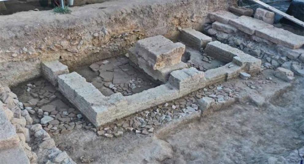 The sacrificial altar at the Artemis Amarynthos temple, Euboea.